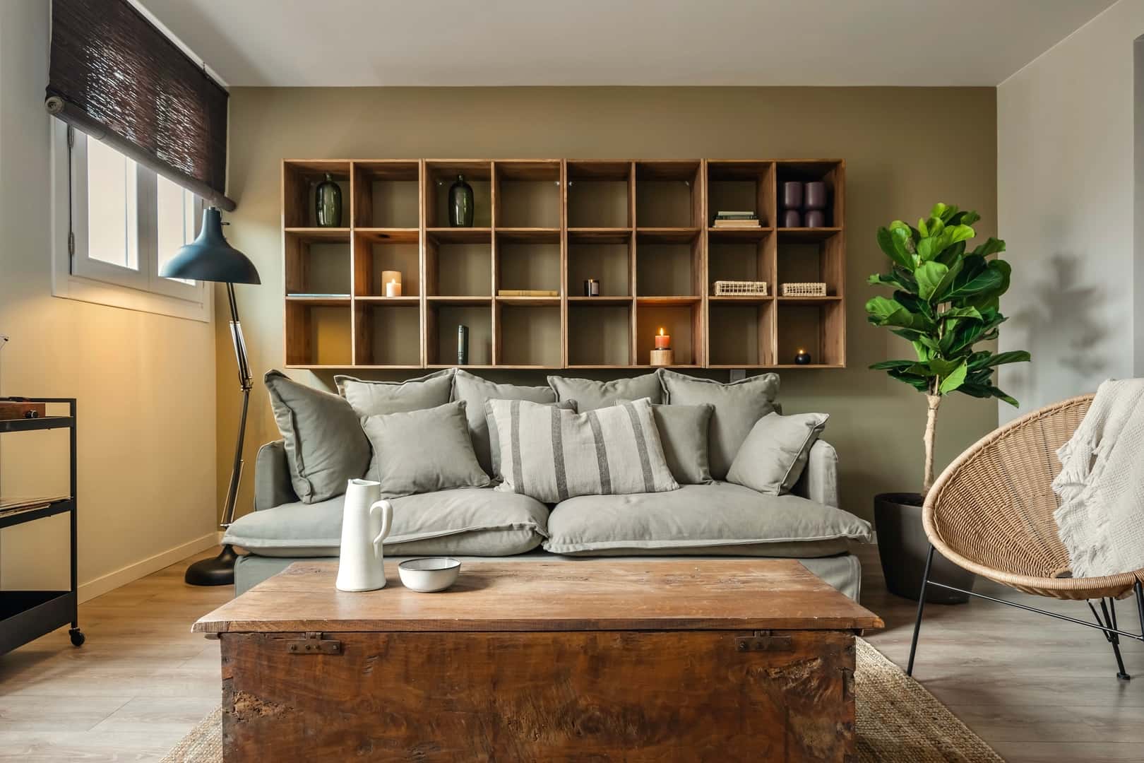 Furnished 2-bedroom flat in Eixample, 65 m² · 2
