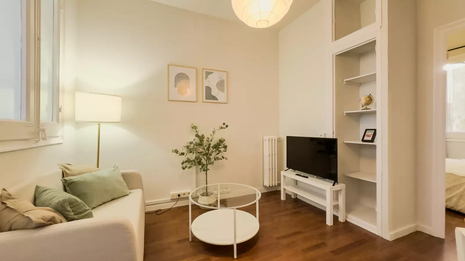 Furnished 1-bedroom flat in Sarrià–Sant Gervasi · 3