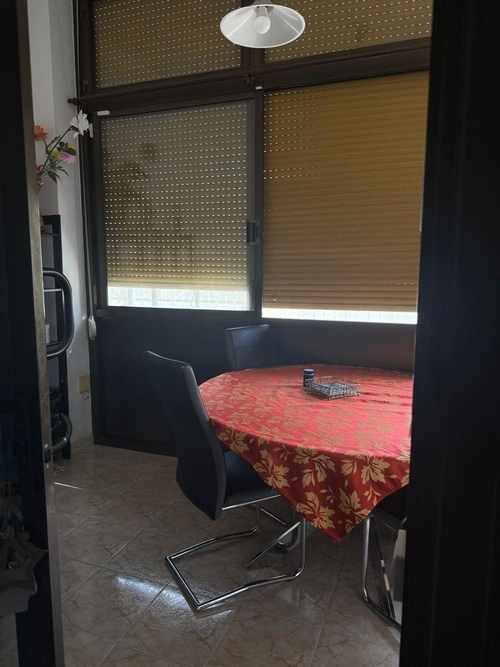 Room in a shared flat in Eixample · 4