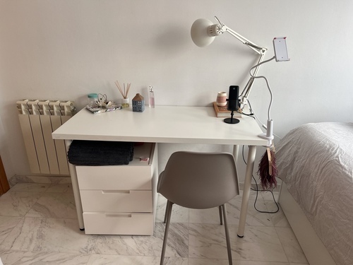 Room in a 5-person shared flat in Sant Martí · 3