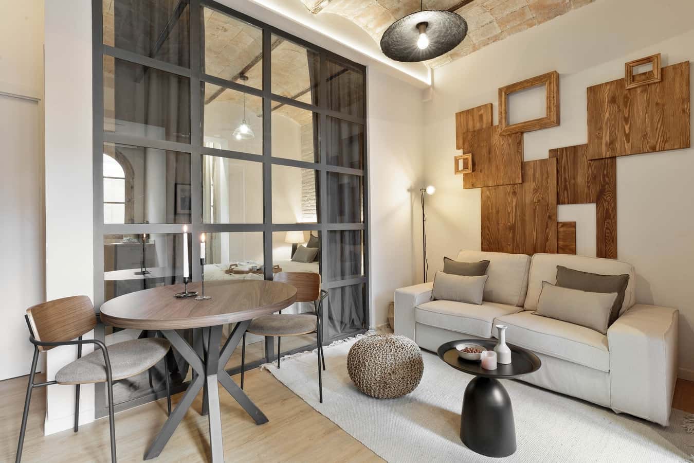Furnished 2-bedroom flat in Eixample, 48 m² · 2
