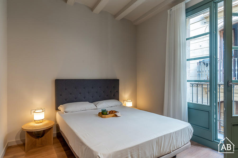 Piso de 2 dormitorios amueblado en Eixample, 55 m² · 3