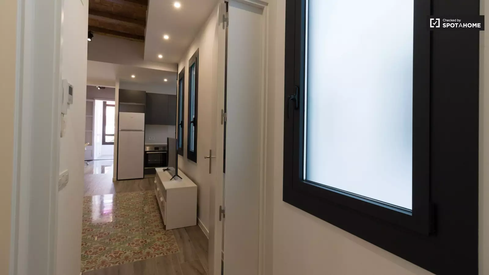 Furnished 1-bedroom flat in Les Corts, 57 m² · 2