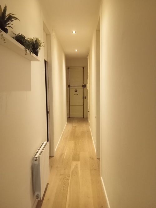 Room in a shared flat in Ciutat Vella · 3