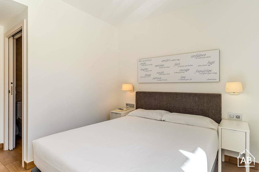 Piso de 3 dormitorios amueblado en Eixample, 68 m² · 3