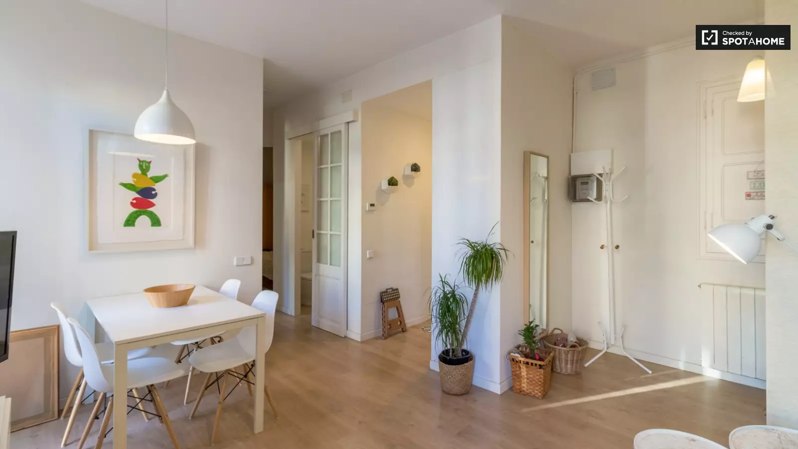 Furnished 2-bedroom flat in Sants-Montjuïc, 60 m² · 3
