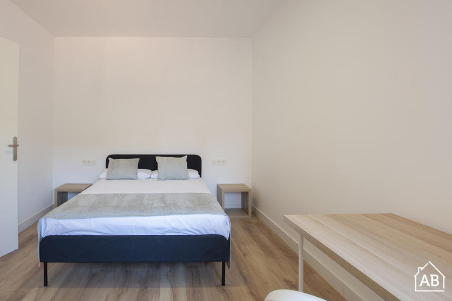 Piso de 6 dormitorios amueblado en Eixample, 80 m² · 3