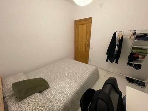 Room in a 2-person shared flat in Sant Martí · 3