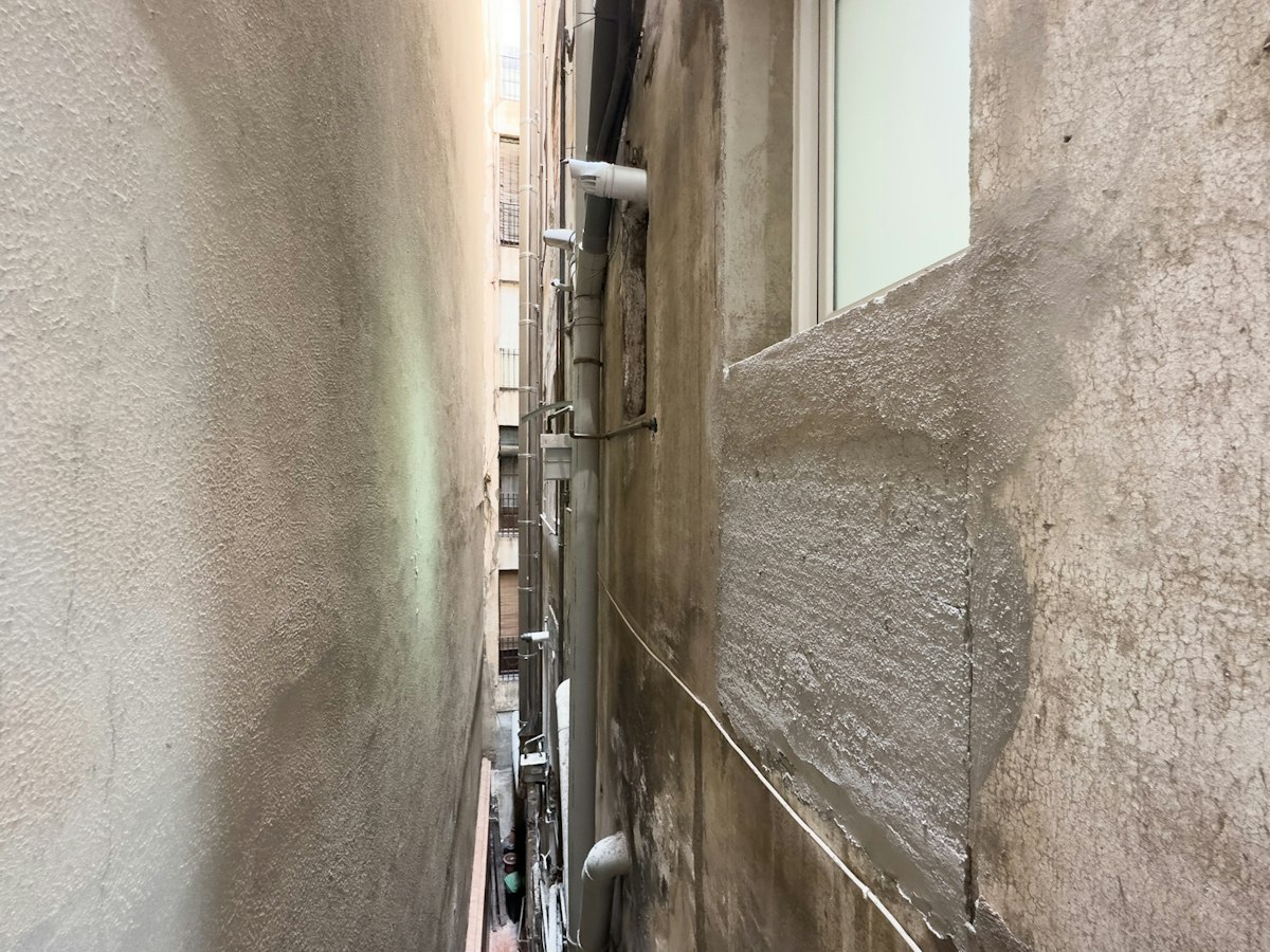 Habitación amueblada en piso compartido de 5 personas en Eixample · 3