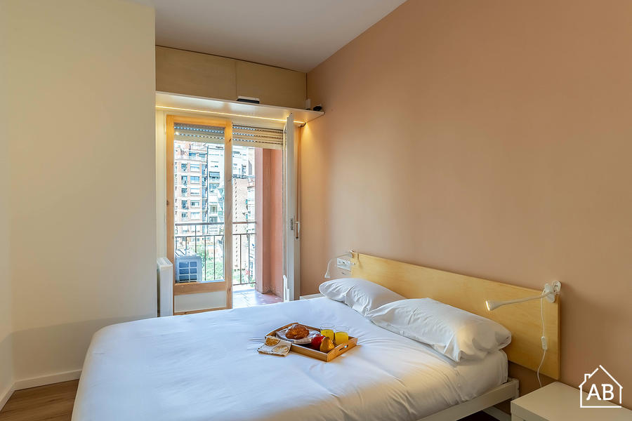 Piso de 4 dormitorios amueblado en Gràcia, 59 m² · 3
