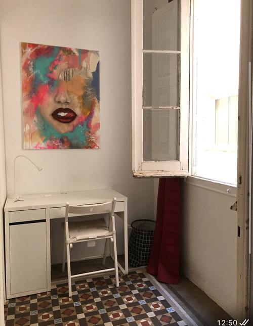 Room in a 4-person shared flat in Eixample · 2