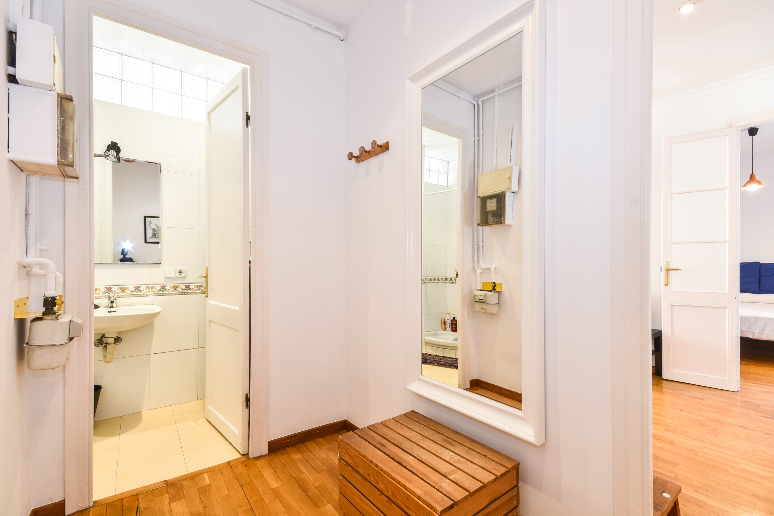 Piso de 2 dormitorios en Gràcia, 60 m² · 3