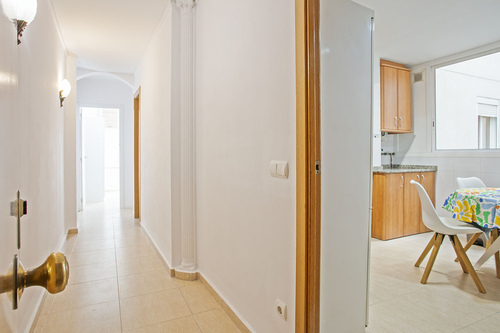 Room in a 7-person shared flat in Sants-Montjuïc · 4