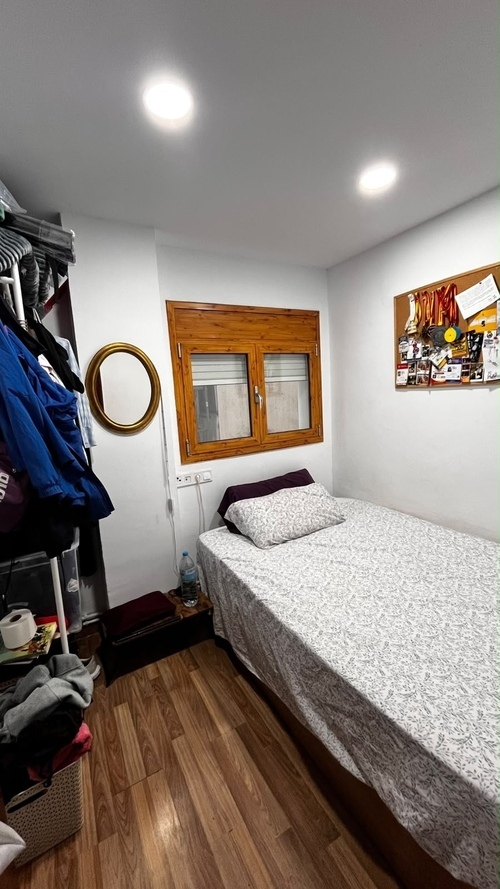 Room in a 3-person shared flat in Sant Martí · 2
