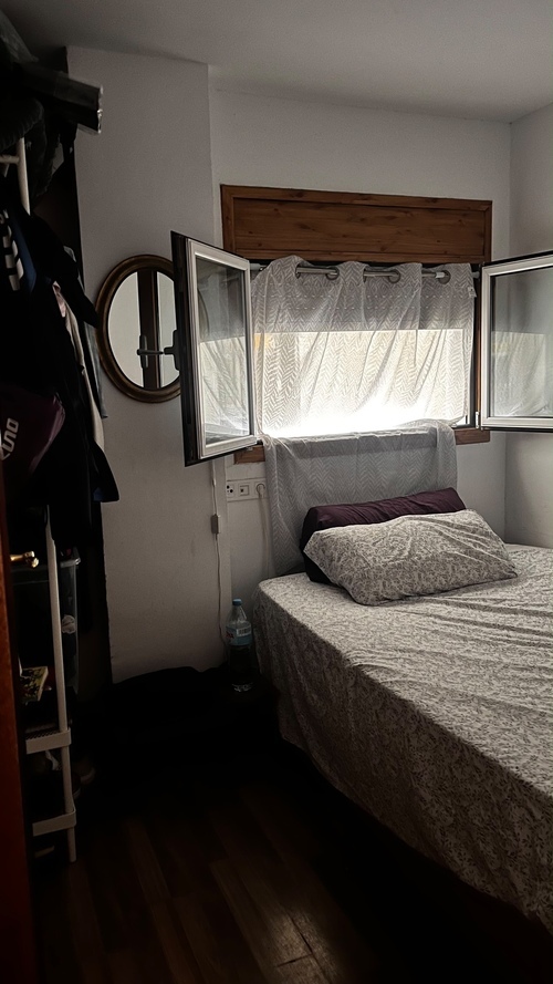 Room in a 3-person shared flat in Sant Martí · 3