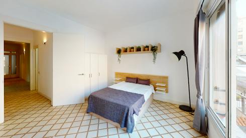 Habitación amueblada en piso compartido de 9 personas en Sarrià–Sant Gervasi