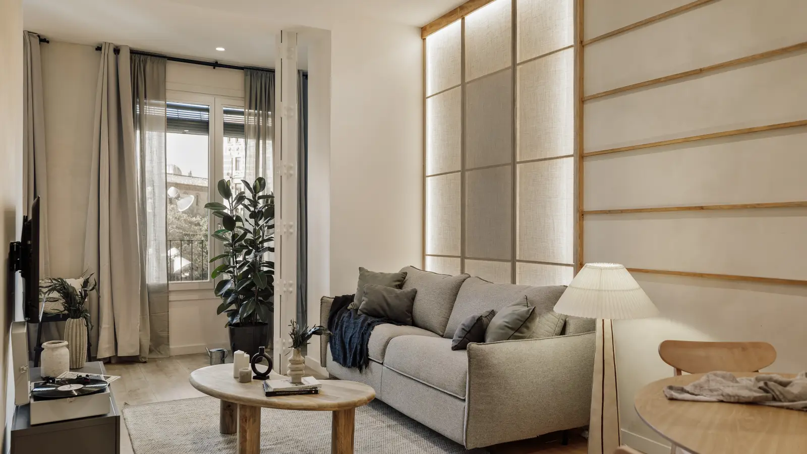 Furnished 1-bedroom flat in Eixample, 48 m² · 4