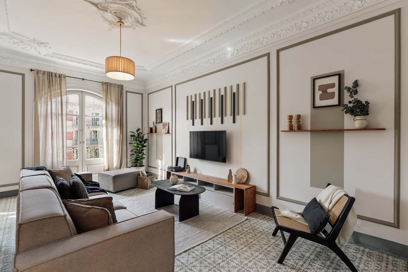 Furnished 5-bedroom flat in Eixample, 181 m² · 2