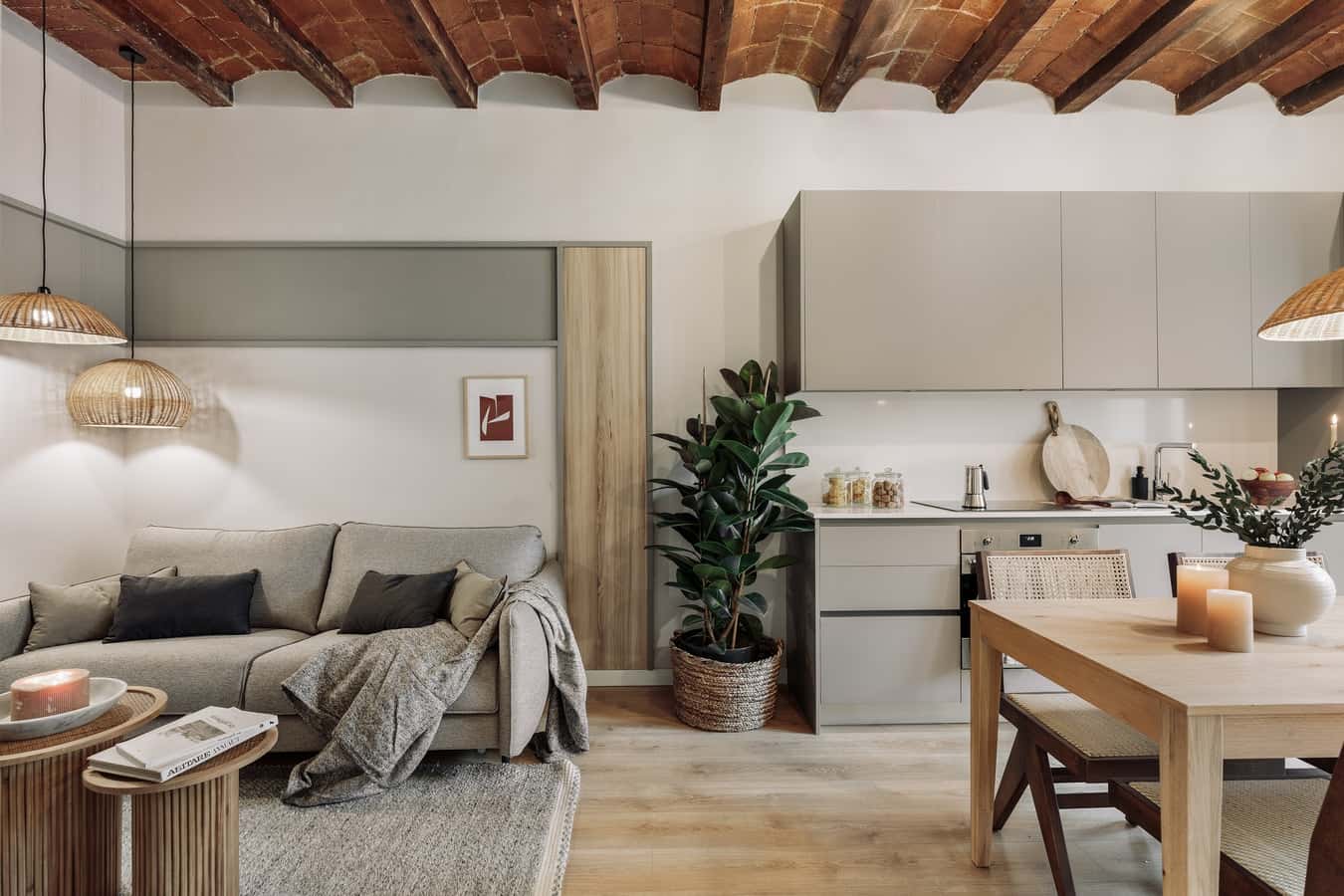 Furnished 1-bedroom flat in Eixample, 42 m² · 2
