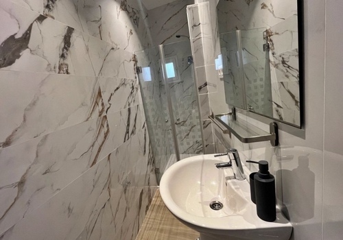 Habitación en piso compartido en Gràcia · 3