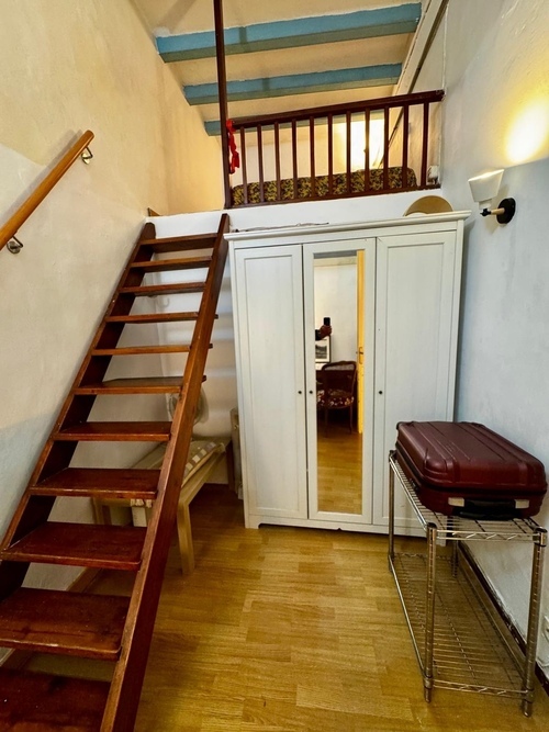 Room in a 4-person shared flat in Gràcia · 3