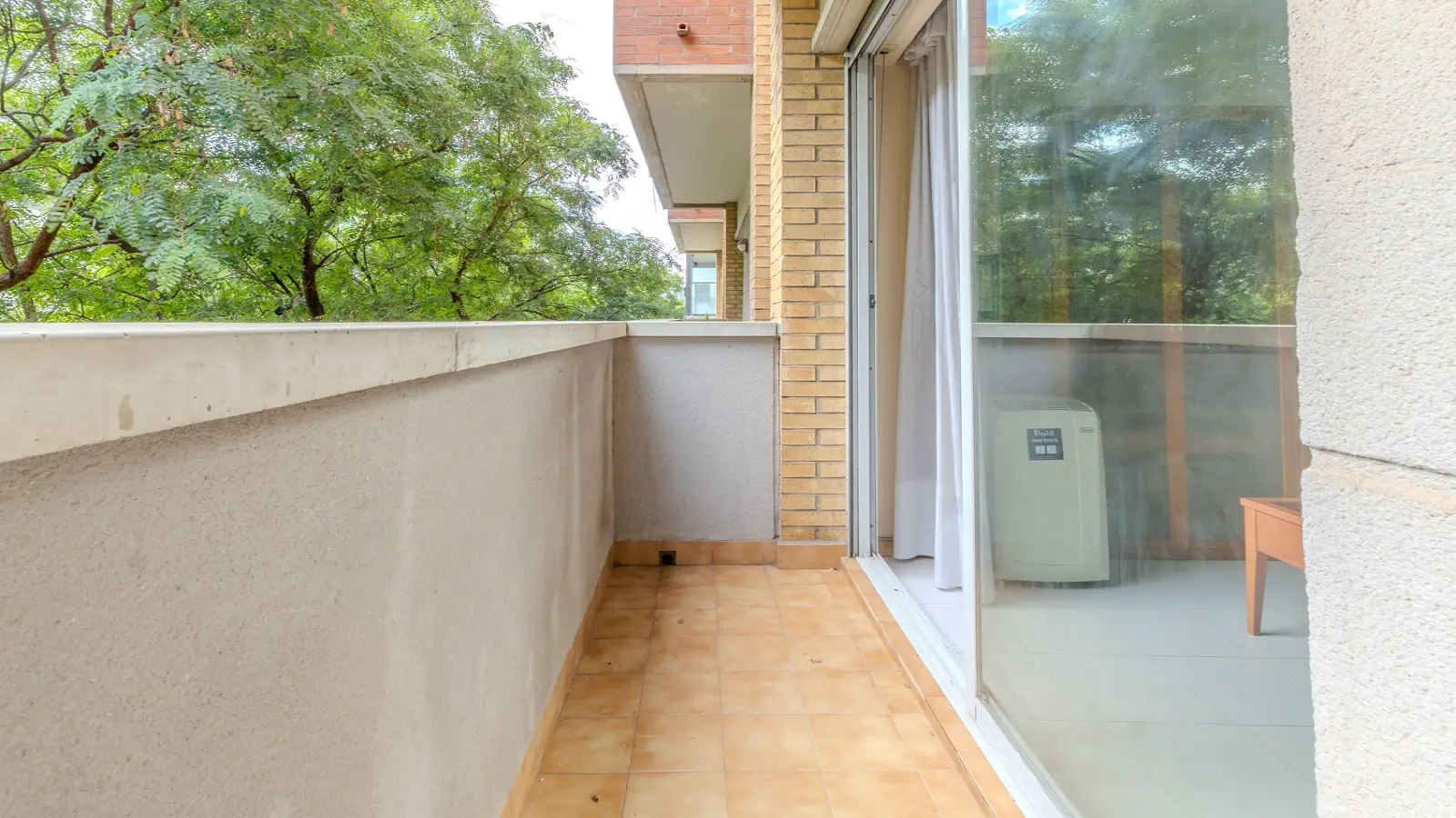 Piso de 2 dormitorios amueblado en Sant Martí, 68 m² · 4