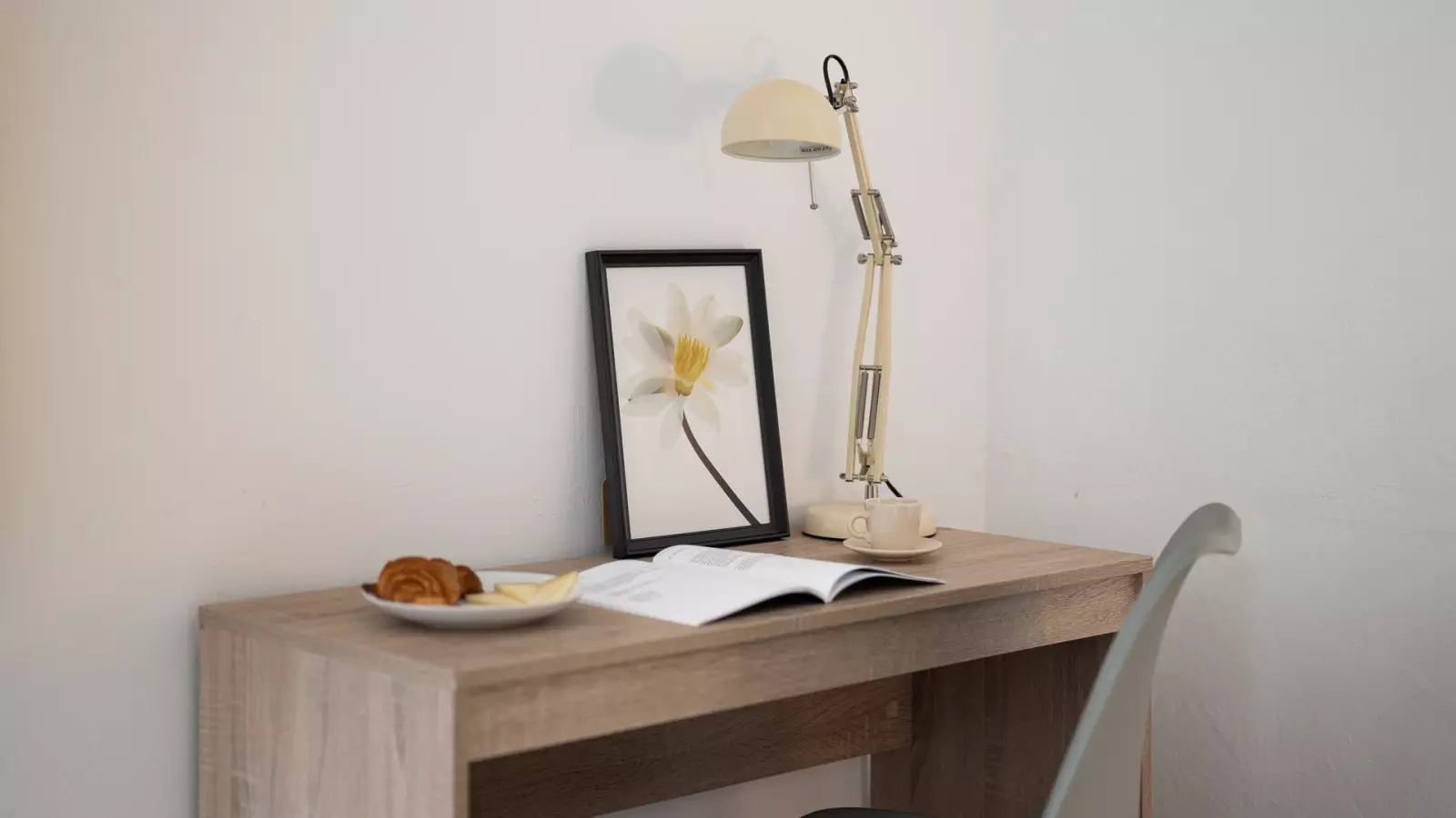 Furnished room in a 7-person shared flat in Ciutat Vella · 4
