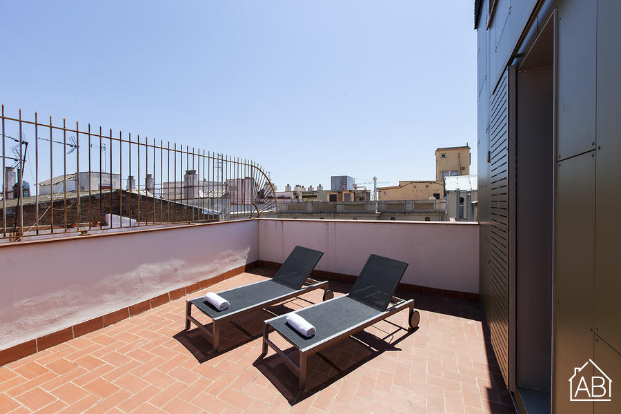 Furnished 2-bedroom flat in Ciutat Vella, 41 m² · 2