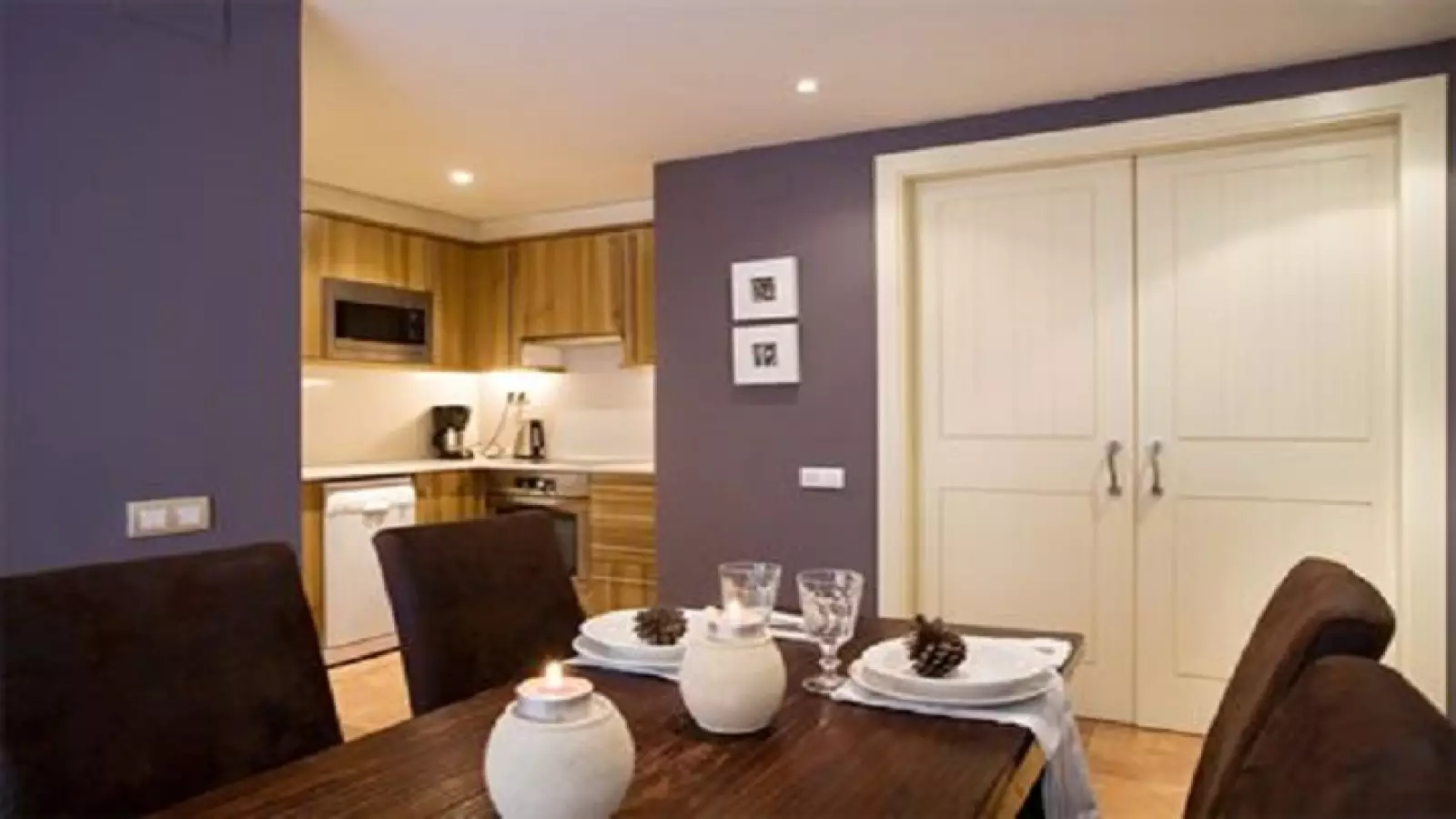 Piso de 1 dormitorio amueblado en Ciutat Vella, 50 m² · 4