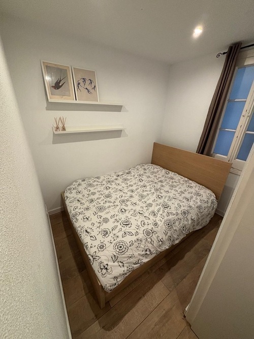 Room in a 2-person shared flat in Barcelona · 4