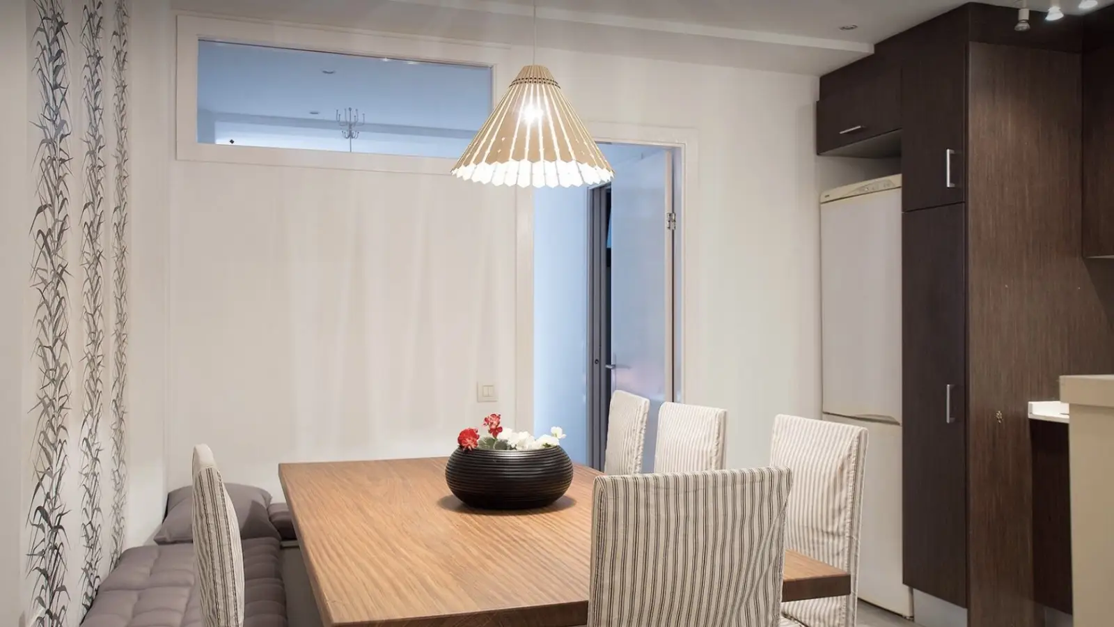 Furnished 2-bedroom flat in Eixample, 80 m² · 4