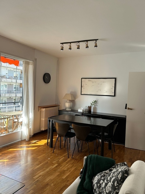Room in a 5-person shared flat in Sarrià–Sant Gervasi · 2