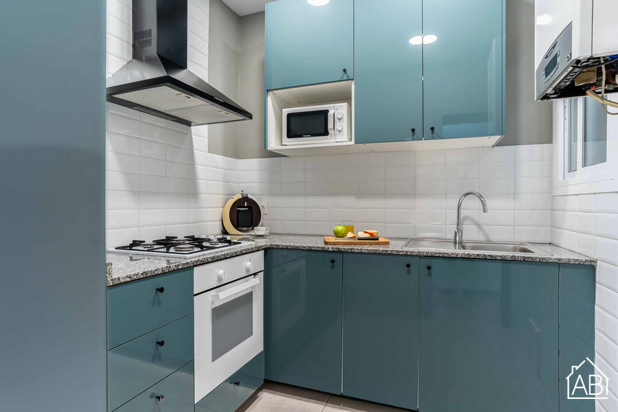 Piso de 3 dormitorios amueblado en Eixample, 68 m² · 3