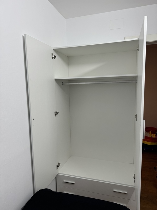 Room in a 2-person shared flat in Gràcia · 4