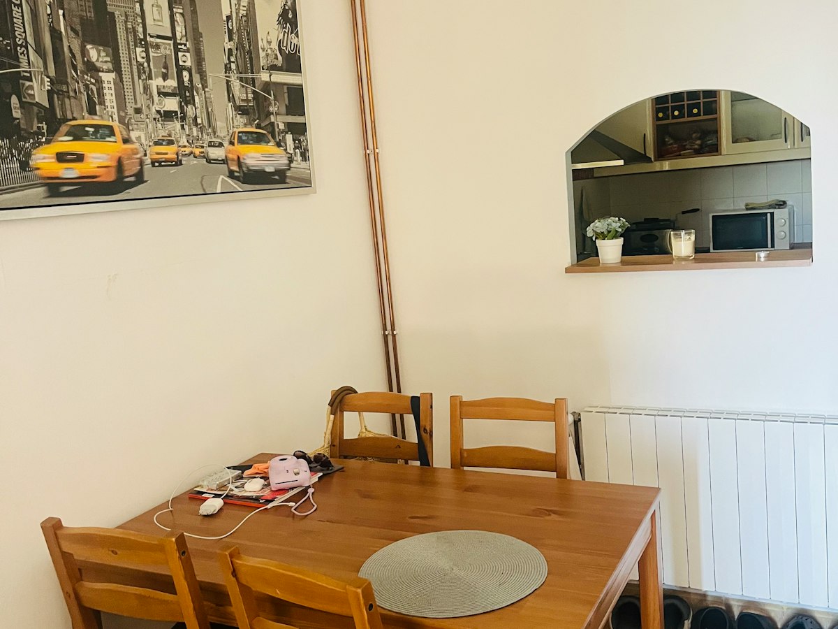 Habitación amueblada en piso compartido de 2 personas en Horta-Guinardó · 3