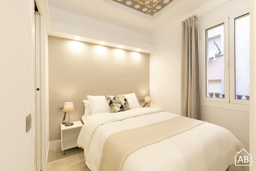 Furnished 2-bedroom flat in Ciutat Vella, 29 m² · 2