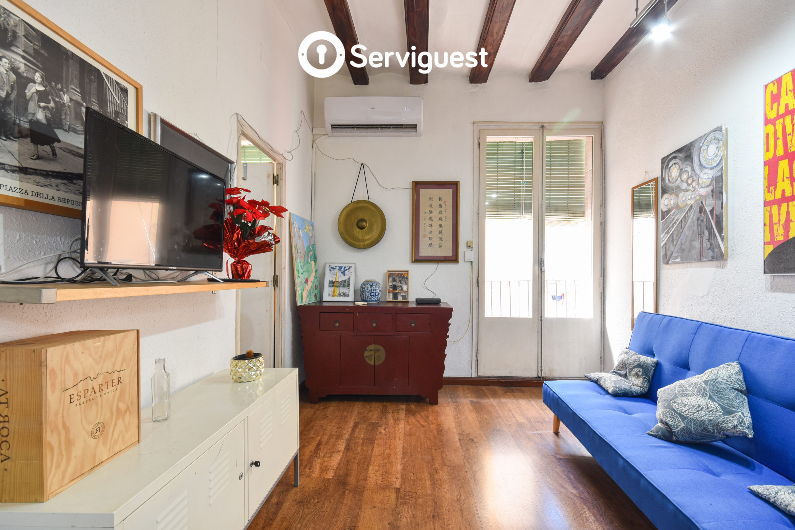 2-bedroom flat in Ciutat Vella, 160 m² · 2