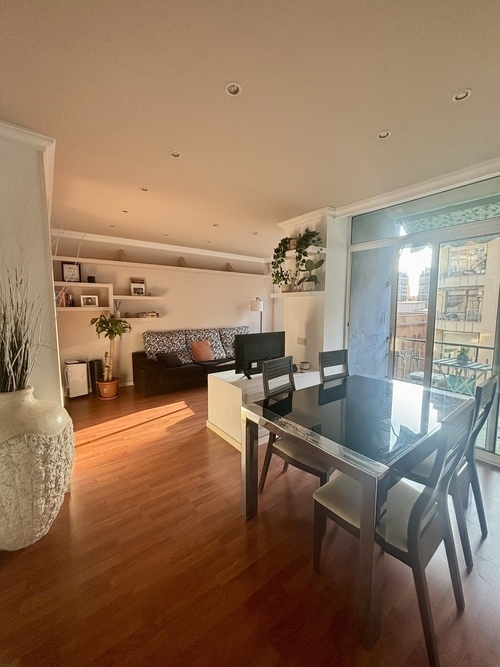 Room in a 2-person shared flat in Eixample · 4