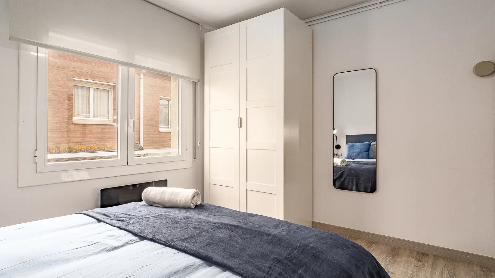 Furnished room in a shared flat in Sant Cugat · 3