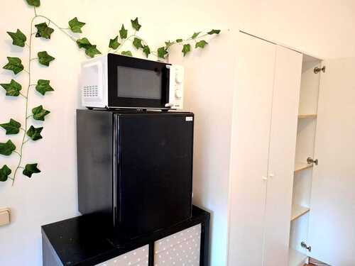Habitación en piso compartido de 5 personas en Sants-Montjuïc · 3