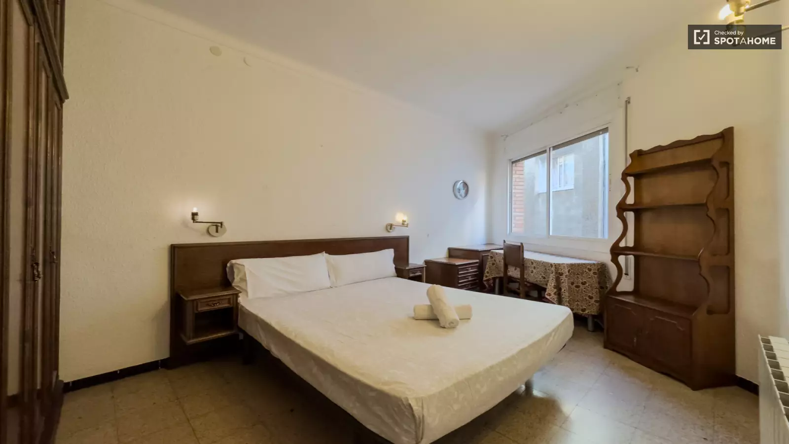 Furnished 3-bedroom flat in Gràcia, 65 m² · 2