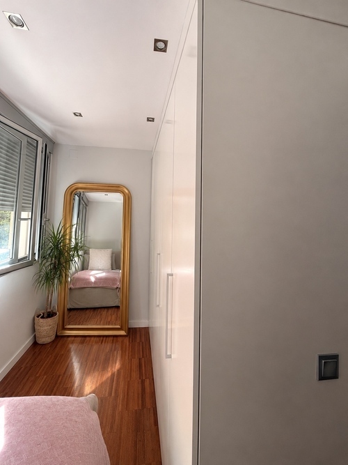 Habitación en piso compartido de 2 personas en Sarrià–Sant Gervasi · 2