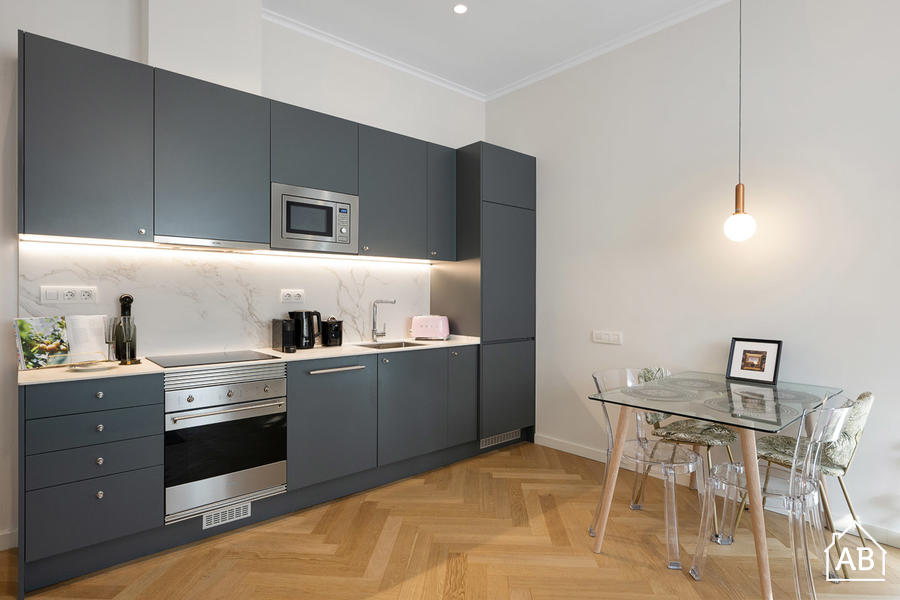 Furnished 2-bedroom flat in Eixample, 56 m² · 3