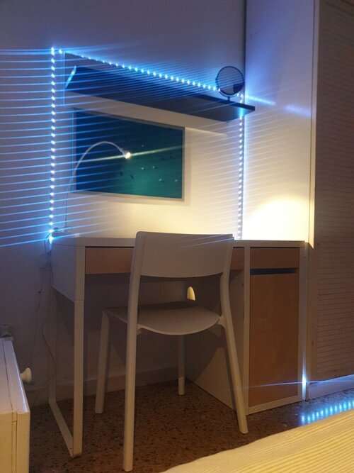 Room in a 4-person shared flat in Sants-Montjuïc · 2
