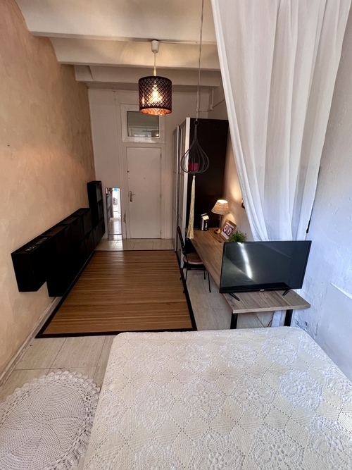 Room in a 5-person shared flat in Sants-Montjuïc · 2
