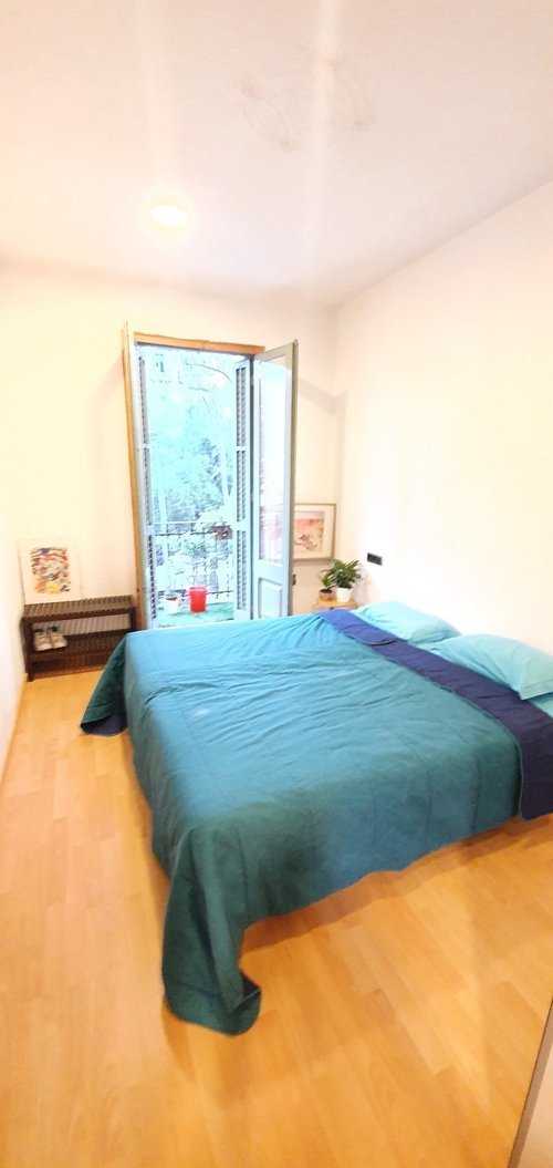 Room in a 3-person shared flat in Gràcia · 3