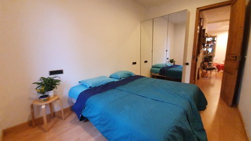 Room in a 3-person shared flat in Gràcia · 4