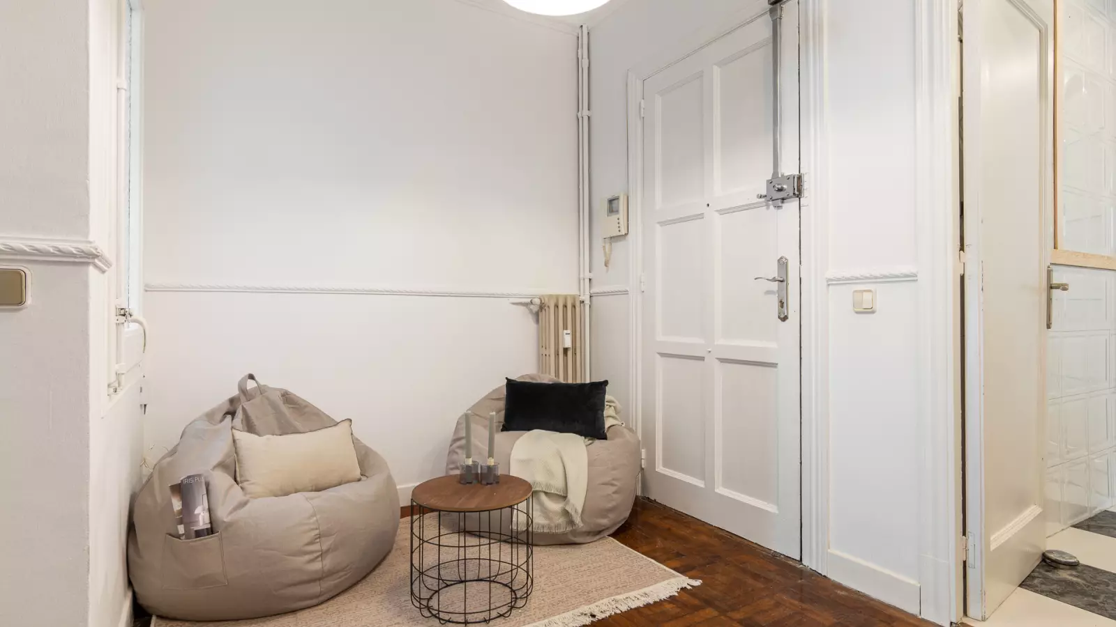 Habitación amueblada en piso compartido de 7 personas en Sarrià–Sant Gervasi · 4