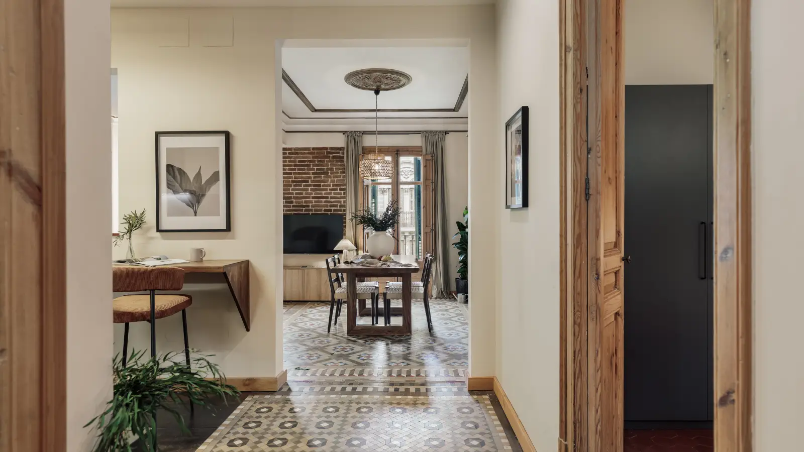 Furnished 2-bedroom flat in Eixample, 102 m² · 4