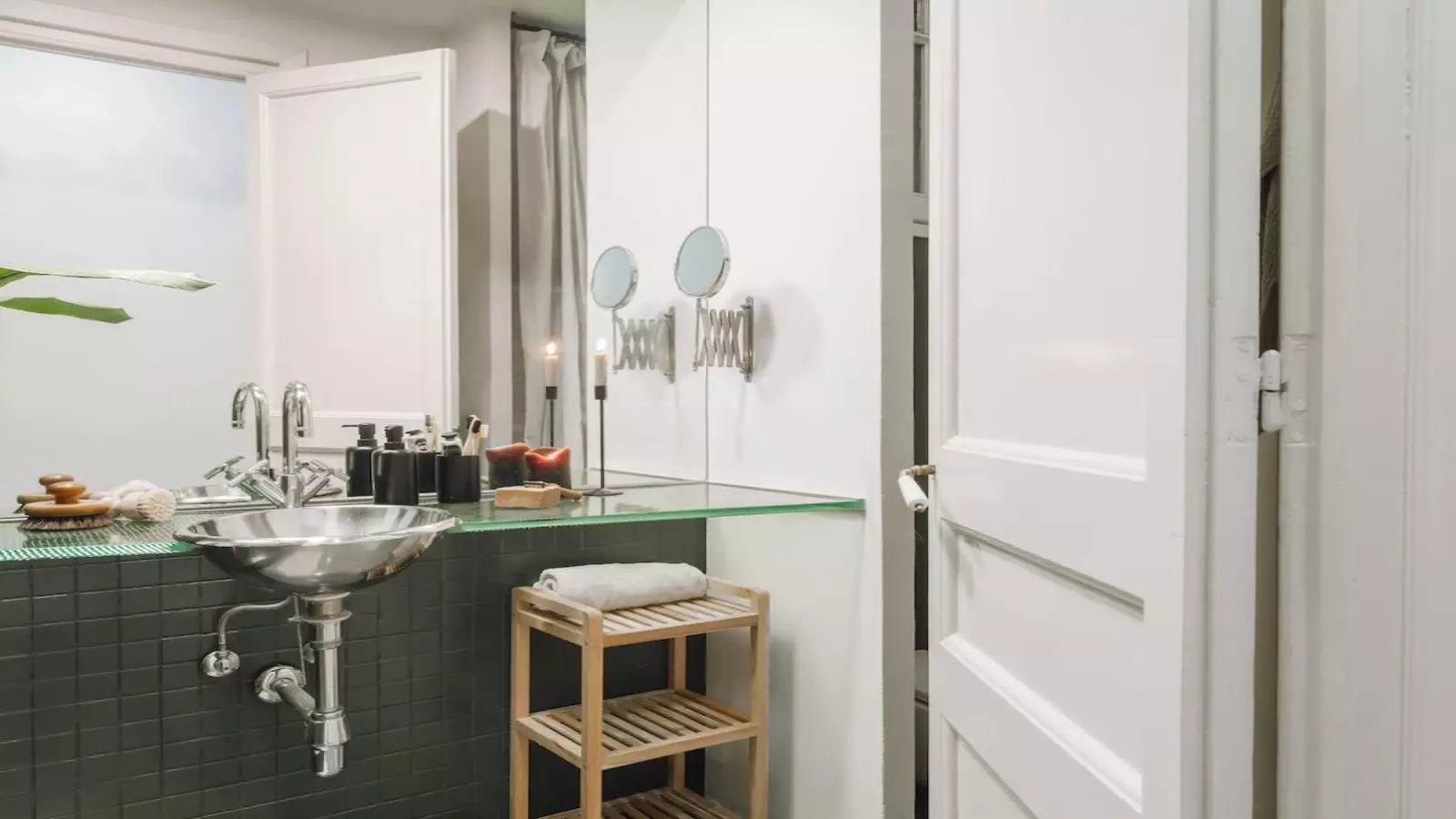 Furnished 2-bedroom flat in Eixample, 90 m² · 4